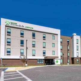Extended Stay America Premier Suites - Tampa - Gibsonton - Riverview, hotelli kohteessa Gibsonton