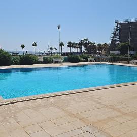 Julie's beach house, hotel di Voroklini