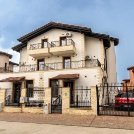 Villa Harry, hotel in Moşniţa Nouă