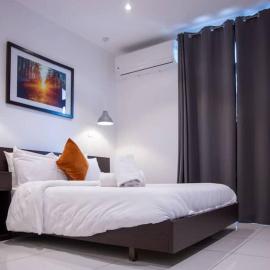 Special 1 Bed Apt W/pool View @Embassy Gard 70m2