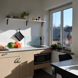 Midttown Apartment - 2 rooms kitchen and bathroom，位于格拉姆的酒店
