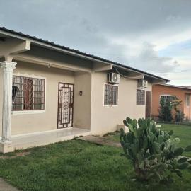 La Casa Las Palmitas, hotel din Penonomé