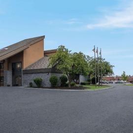 Quality Inn Toledo Westgate, hotel em Toledo