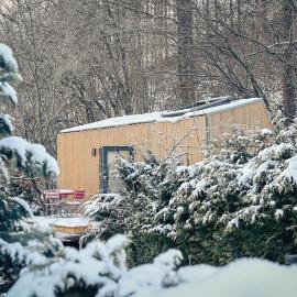 Tiny House Pioneer 7 - Green Tiny Village Harz, хотел в Остероде