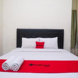 RedDoorz Syariah near Pakuwon Mall Jogja