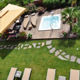 Marlengo में, होटल B&B - Apartments Sunnwies