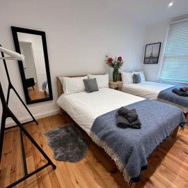 Notting Hill Guest Flat, hotel in Ealing
