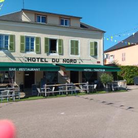 hotel du Nord，Brassy的飯店