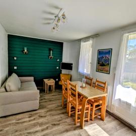 Bielle में, होटल Appartement 4 personnes et jardin
