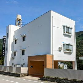 下呂スプリングスホテル โรงแรมในเกโระ