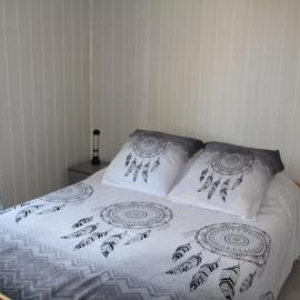 chez mary et bruno, Hotel in Le Neubourg