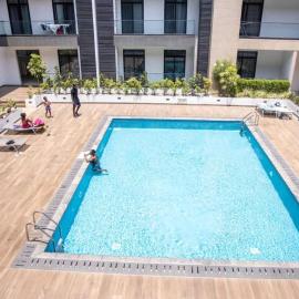Classic Suite at Embassy Gardens W/pool view, hotel in Cantonments