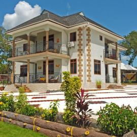 Luxury Villa Garden