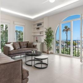 Belgravia Club Estepona, hotel in Estepona