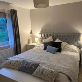 Beautiful cosy 2-bedroom entire house in Connel, near Oban, hotell i Connel