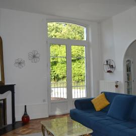 "Chalet Marie Louise" logement 3 étoiles dans une maison de ville à 400m du centre ville: Aix-les-Bains'de bir otel