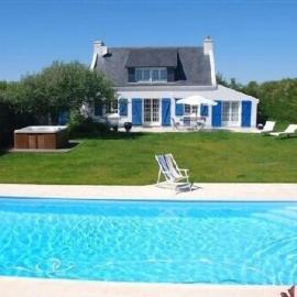 Maison "Ker Galinette " , Belle-Ile-En-Mer, Piscine chauffée et Jacuzzi: Bangor şehrinde bir otel