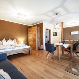 Winzerzimmer Pronegg vlg. Kristeindl – hotel w mieście Leutschach