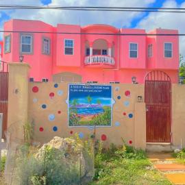 A taste of Jamaica Lavern’s Place