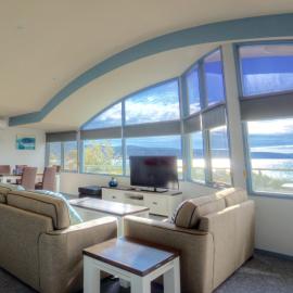 Pierview Apartments, хотел в Лорн