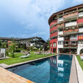 Romantik Hotel Santer，多比亞科的飯店
