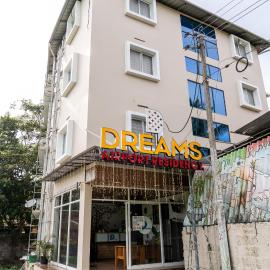 DREAMS AIRPORT RESIDENCY, hotel in Nedumbassery