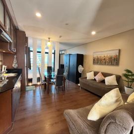 Appleone Ayala Condo with Balcony, hotel a Cebu City