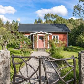 Holiday Home Bredasjö by Interhome, готель у місті Gnitteryd