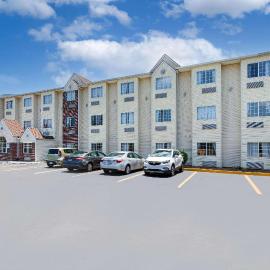 Microtel Inn & Suites by Wyndham Cordova Memphis I-40 East, ξενοδοχείο στο Μέμφις