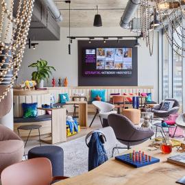 Moxy Karlsruhe, hotel in Karlsruhe
