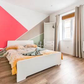 Grande maison 12Personnes 4CH-2SDB - Êxterieur -proche Lille, hotel in Roubaix