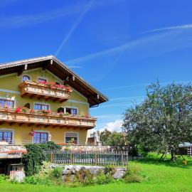 Sunnhof, hotelli kohteessa Oberhofen am Irrsee