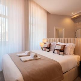 Ando Living - Flores 200 House