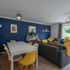 Spacious 5-bedroom home perfect for large groups