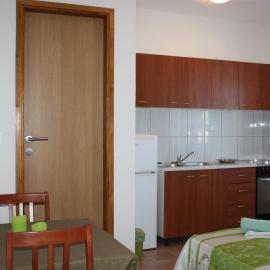 Studio Apartment Lenka, hotel a Milna (Milnà)