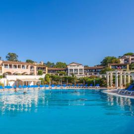 Résidence Pierre & Vacances Les Parcs de Grimaud, хотел в Гримо