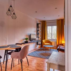 LnBnB * Appartement cosy * Péronne centre * face au château