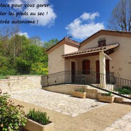 Gîte de la Tride 1 avec terrasse proche du centre