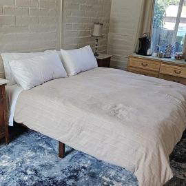 Little European Lodge, hotel a Carmel Valley