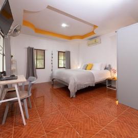 Garden Home 3، فندق في هاد ياو