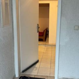 Smoke free small apartement with Garden View