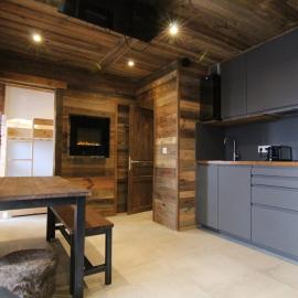 Appartement spacieux 3 pièces avec grande terrasse au cœur de l'Alpe d'Huez, parking et casier à skis inclus - FR-1-405-8
