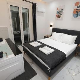 Zeos finest jacuzzi Suite、アテネのホテル