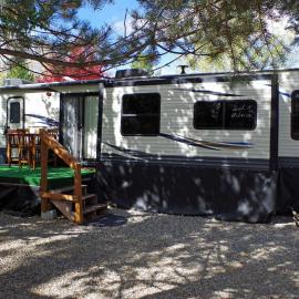 300 feet from Payette river、Cascadeのホテル
