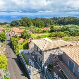 Casa do Palheiro Ribeirinho by Rent-a-key