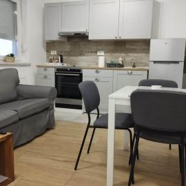 Lovely flat, city center with free parking, hotel sa Varaždin