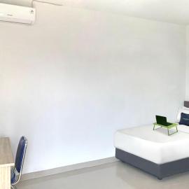 Urbanview Hotel Juanda Kota Agung by RedDoorz โรงแรมในKotaagung
