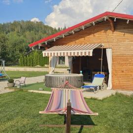 Cazare Summer, hotel in Petroşani