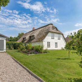 Dörpshus, hotelli kohteessa Almdorf