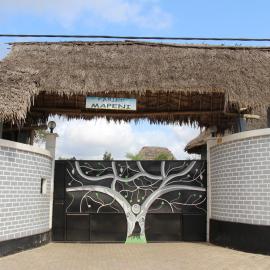 Mapeni Lodge, hotel Kidenge városában